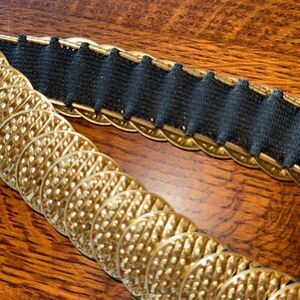 Vintage 70’s Gold Tone Metal Chain Medallion Stretch Belt Medium